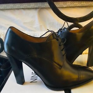 Men inspired lace up oxford heels